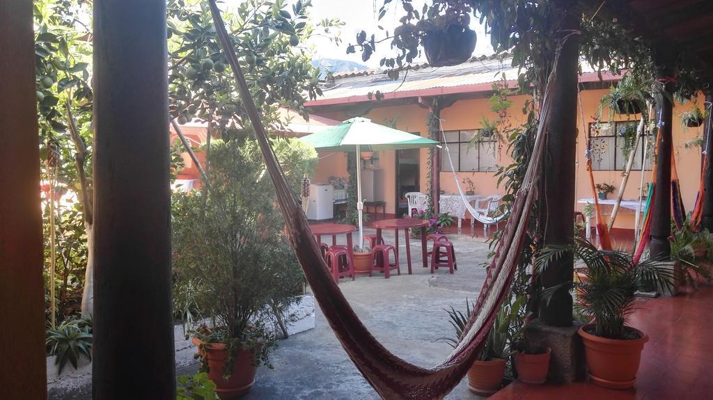 Hostal Morenos Antigua Екстериор снимка