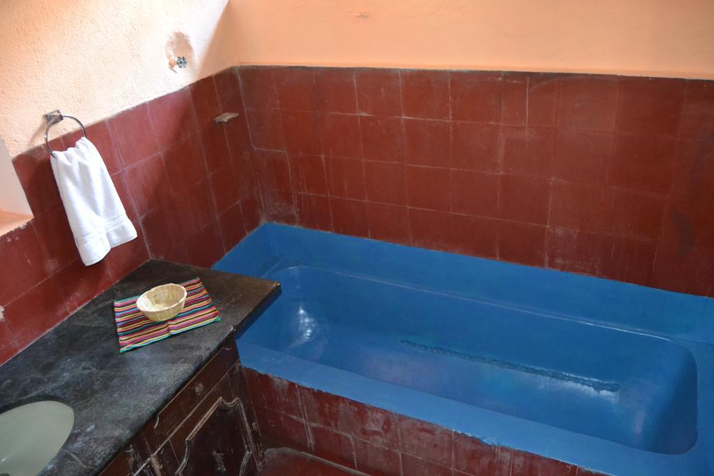 Hostal Morenos Antigua Екстериор снимка